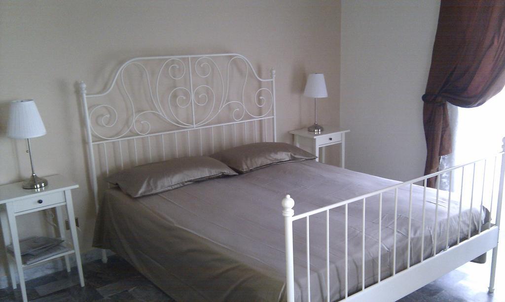 Bed and Breakfast Antica Dimora Neapel Zimmer foto
